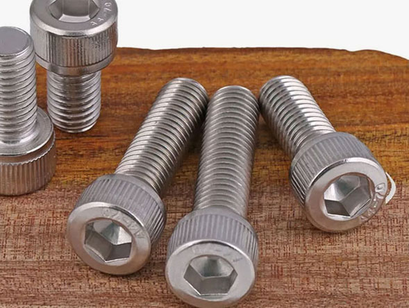 Tornillos de cabeza hexagonal